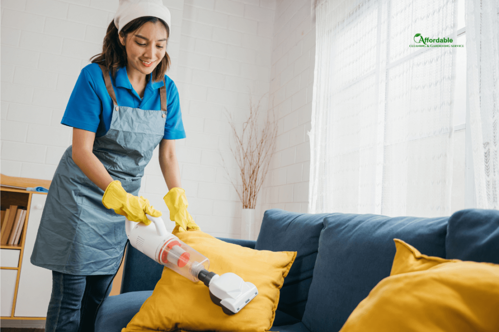 vacate cleaning checklist